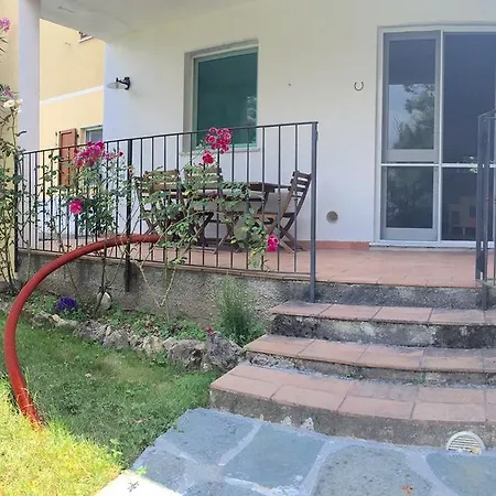 Via Valle * ريكو ديل غولفو دي سبيزيا